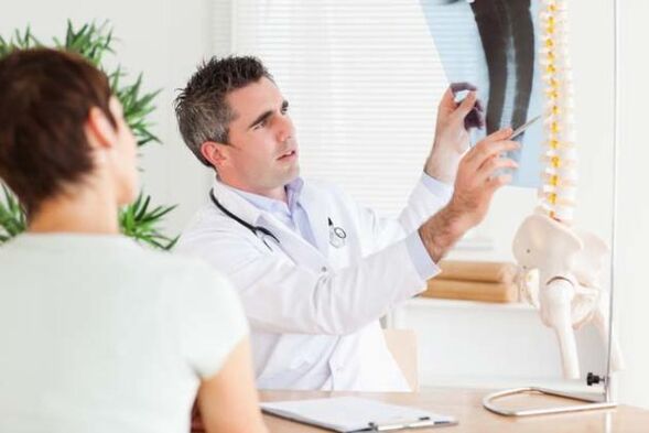 encaminhamento para um especialista em osteocondrose cervical