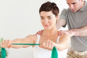 Educação física da mídia para osteocondrose