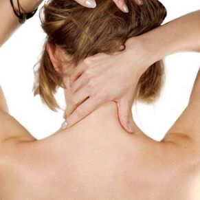 dor no pescoço devido à osteocondrose cervical